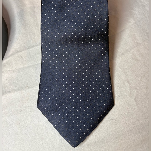Tommy Hilfiger Italian Silk Tie Navy White Dots Two Tone Navy with White Stripes - Picture 5 of 7
